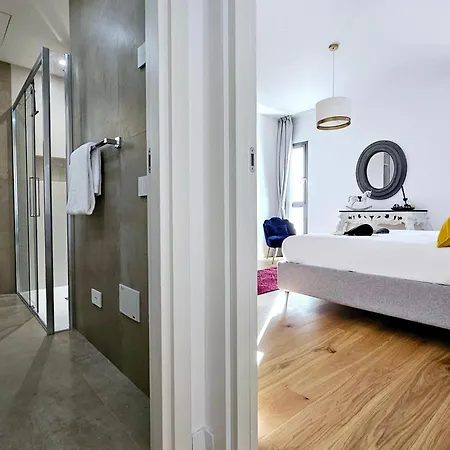 Luxury Apartamento *